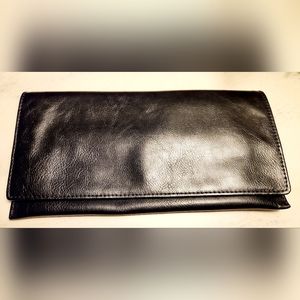 NWT Banana Republic Black Syn. Leather Envelope clutch/wallet.